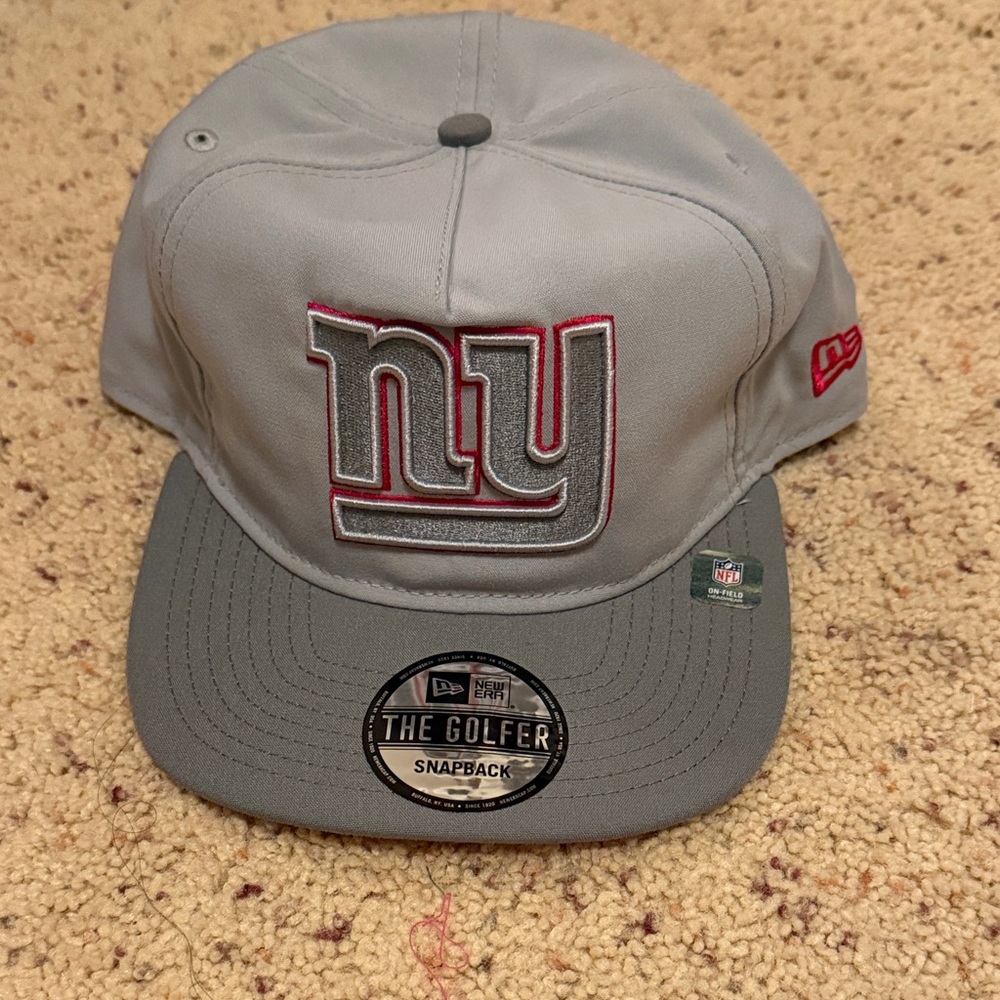 New York Giants Gray Snapback Hat
